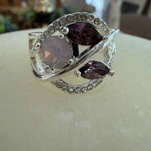 Chic Silver Ring with Purple and Pink Crystals